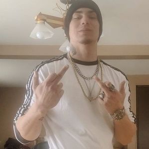 Meet your Posher, Brandon